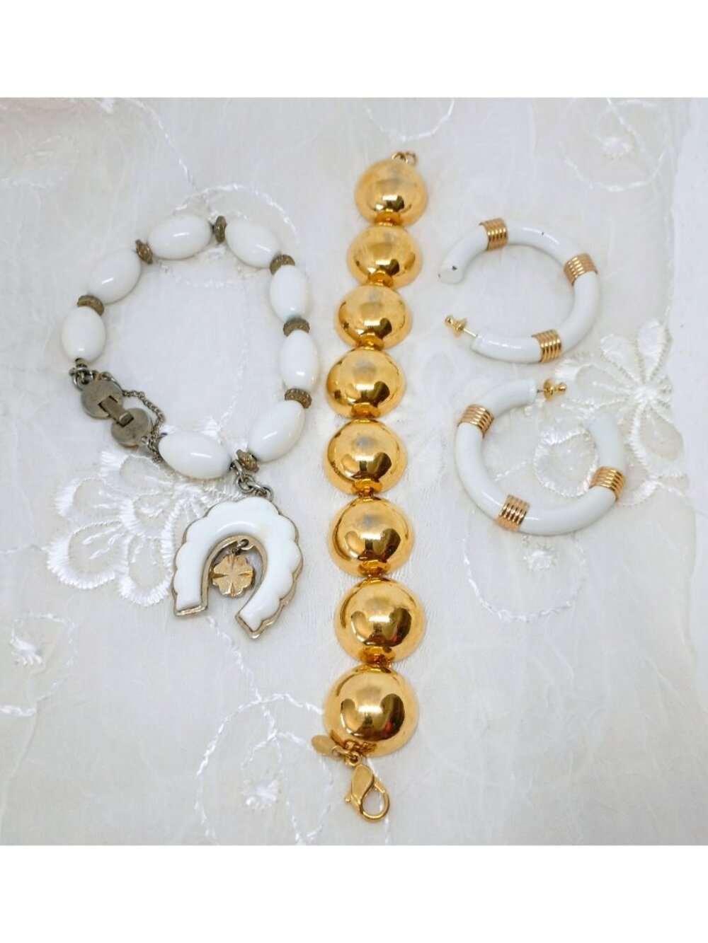 Vtg Monet Lot Bracelet Earring ~Gently loved Gold Half Sphere, White Lucky Charm - Picture 3 of 14